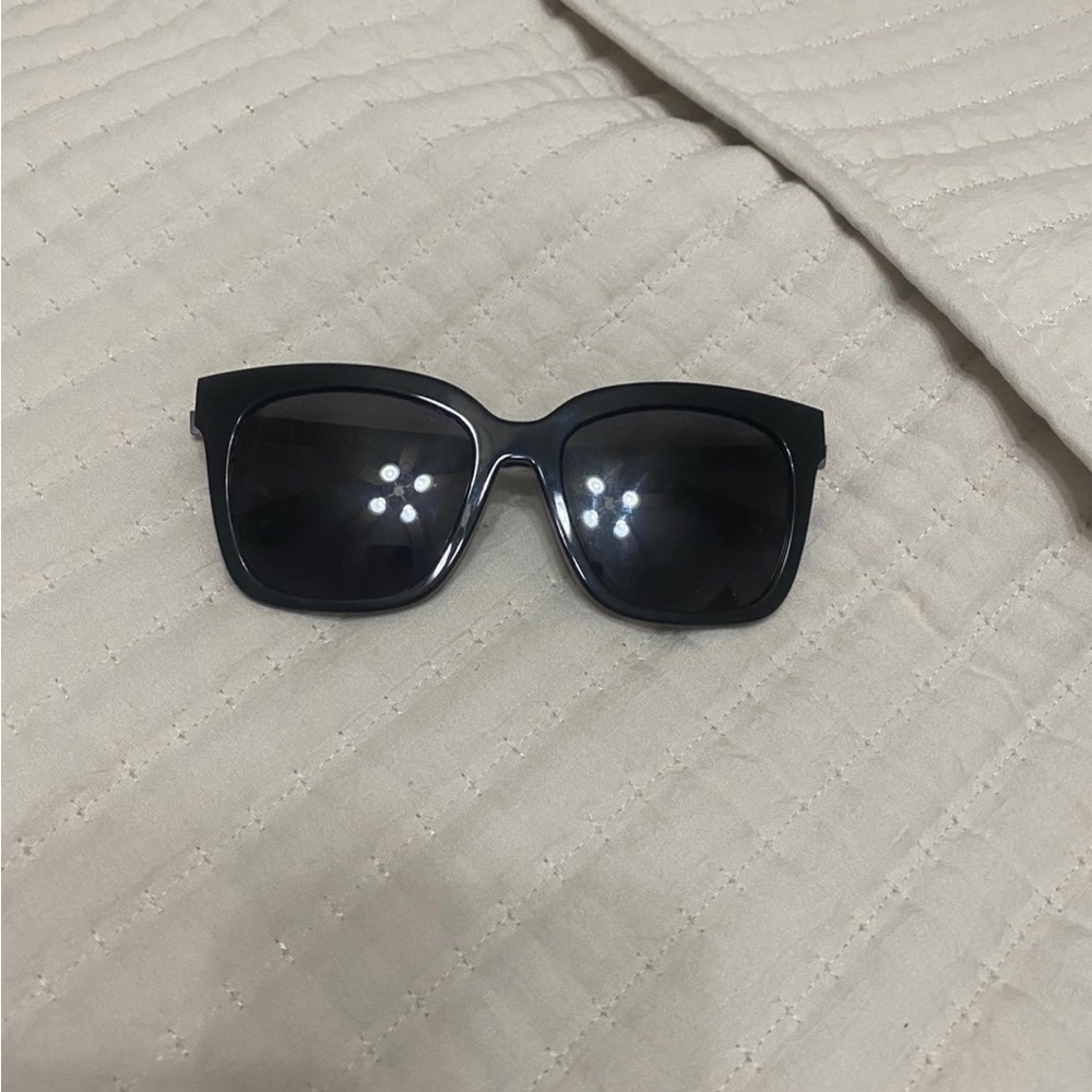 diff Bella sunglasses polarized
